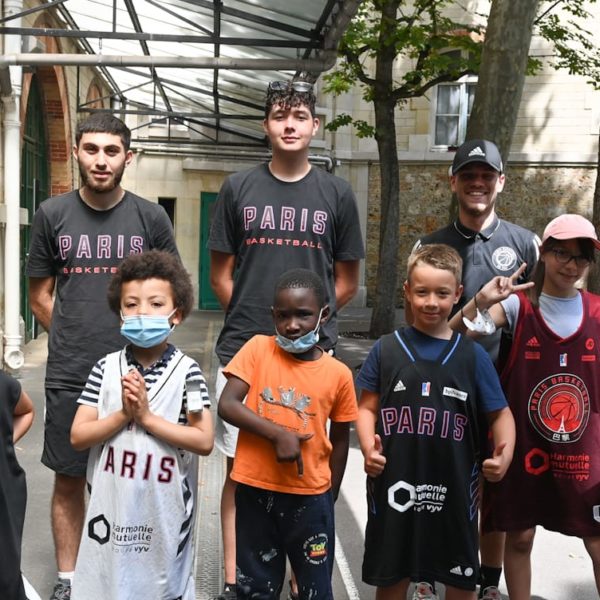Un training camp Paris Basketball X Rise Up