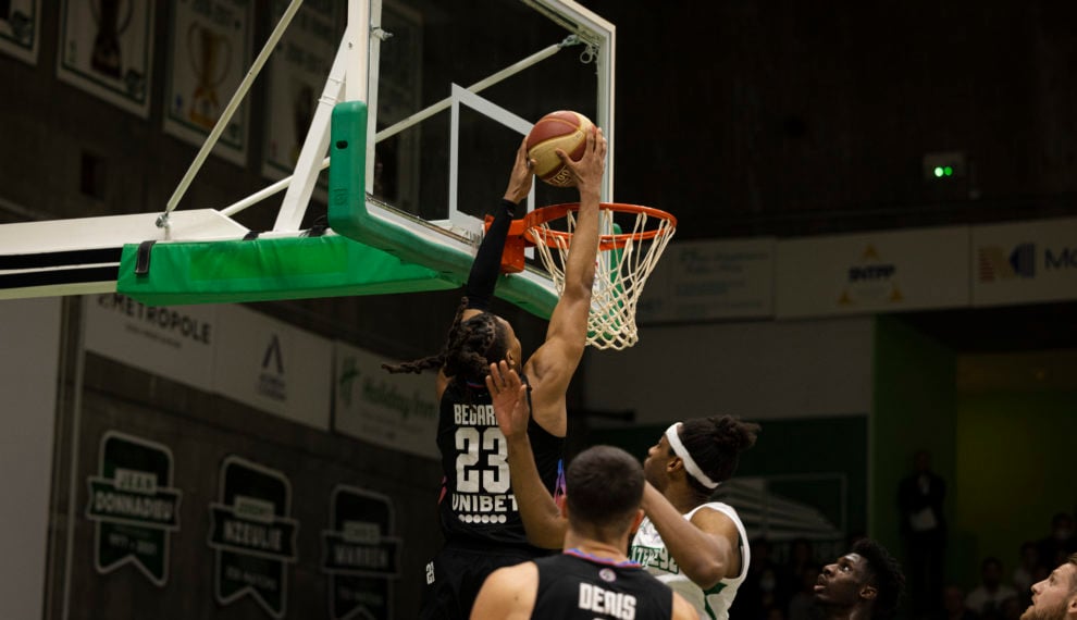 Paris-Nanterre_JuhannDunk