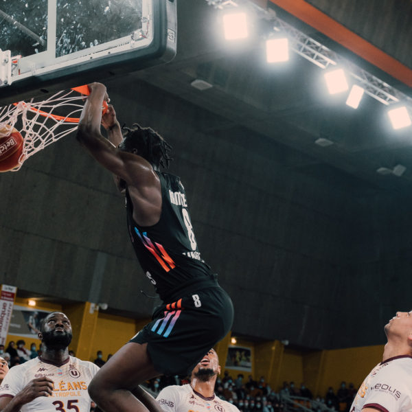 Paris Basketball vs Orléans : Un affrontement classique