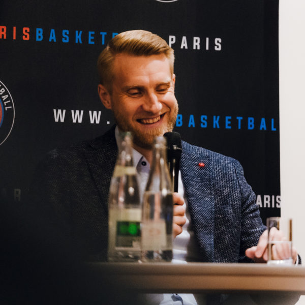 « Je veux créer un lien fort entre le club, les fans et la ville » : l’interview exclusive de Tuomas Iisalo