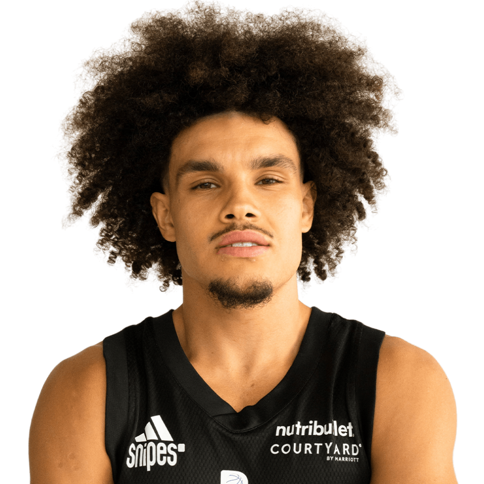 Nadir Hifi Joueur Du ParisBasketball